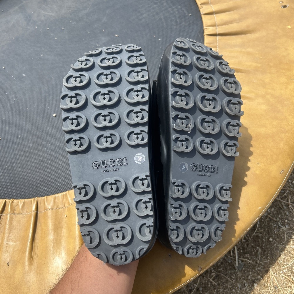 Gucci Rubber Slides Black Double G Logo Sandals Women's Size 38 (8) - Picture 5 of 8